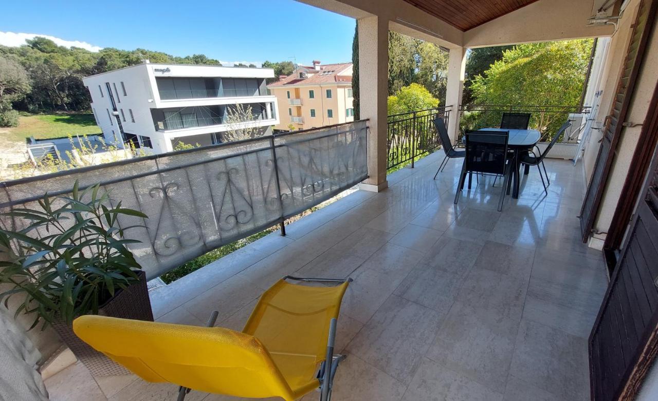 Villa Salvia Rooms And Apartments โรวีน ภายนอก รูปภาพ